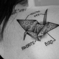 唯美人黑白意境纹身头像图片背景