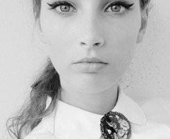 非主流黑白抽烟的女生头像图片人物素材