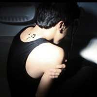 纹身非主流颓废美女头像图片