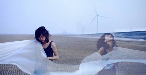 一个人伤感颓废唯美图片女