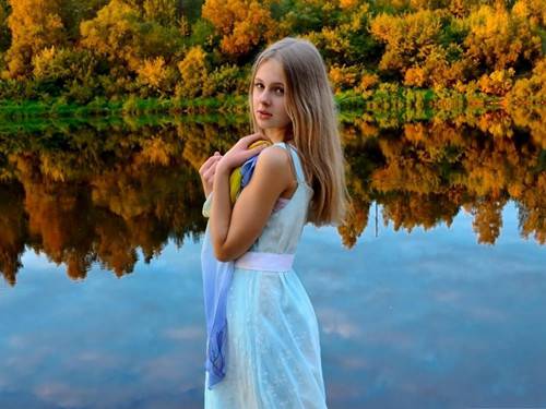 日系情感意境风格女生图片