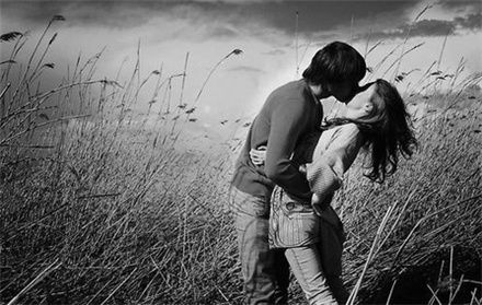 黑白欧美情侣唯美意境图片