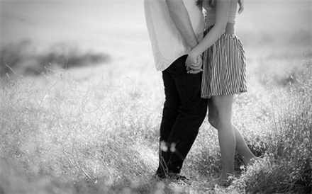 黑白欧美情侣唯美意境图片