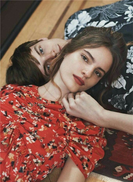 唯美欧美情侣甜蜜意境壁纸