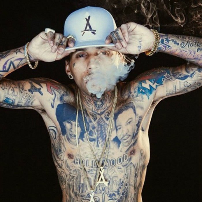 欧美男生个性霸气纹身图