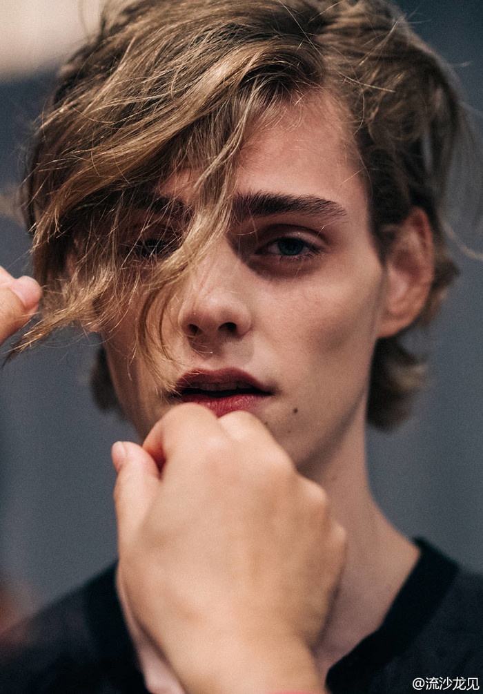 欧美明星帅哥浪漫意境手机壁纸