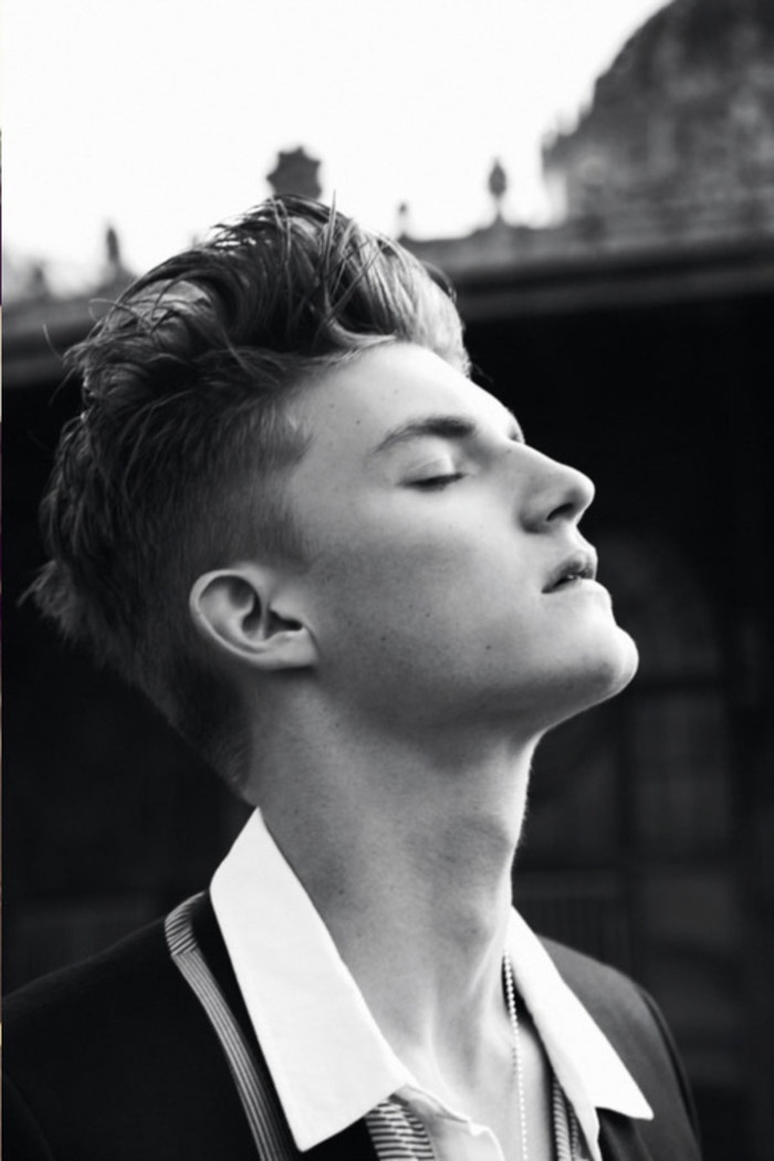 帅气欧美男生非主流意境图片