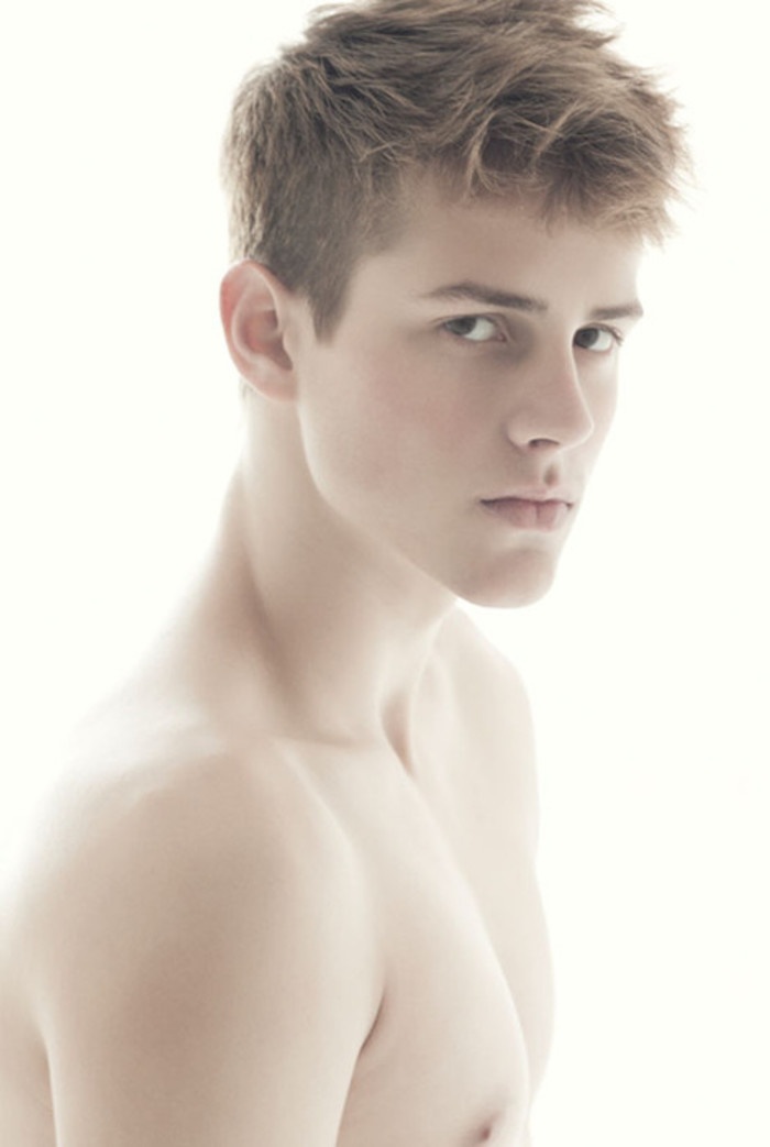 帅气欧美男生非主流意境图片