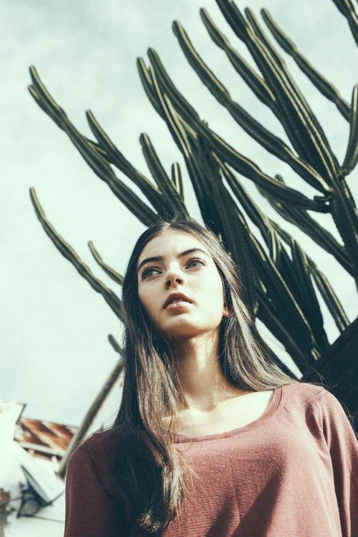 森系唯美欧美女生创意写真图片