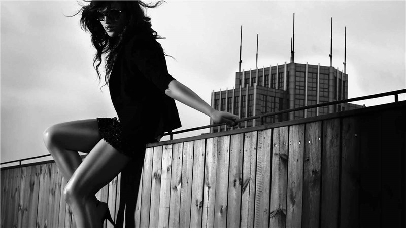 欧美黑白复古人物写真电脑壁纸