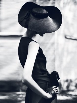 欧美黑白复古时尚潮流街拍图片