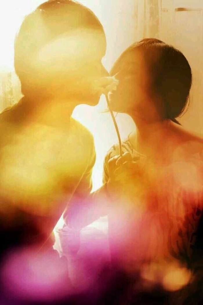 欧美情侣接吻图片唯美意境壁纸