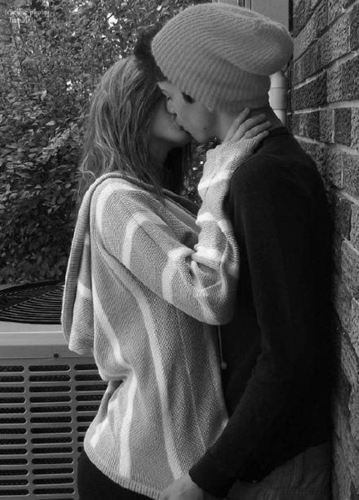 欧美情侣接吻图片唯美意境壁纸