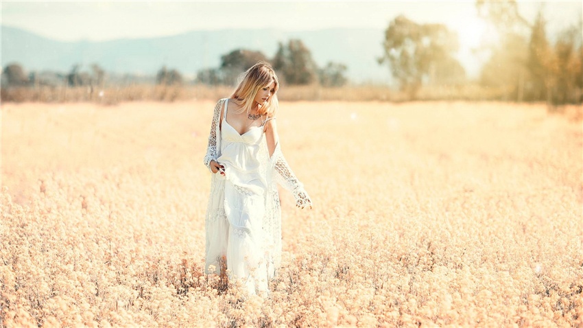 唯美欧美女生意境风景壁纸