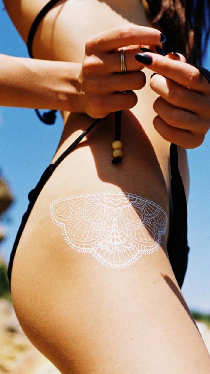 迷人个性欧美性感女生壁纸图片