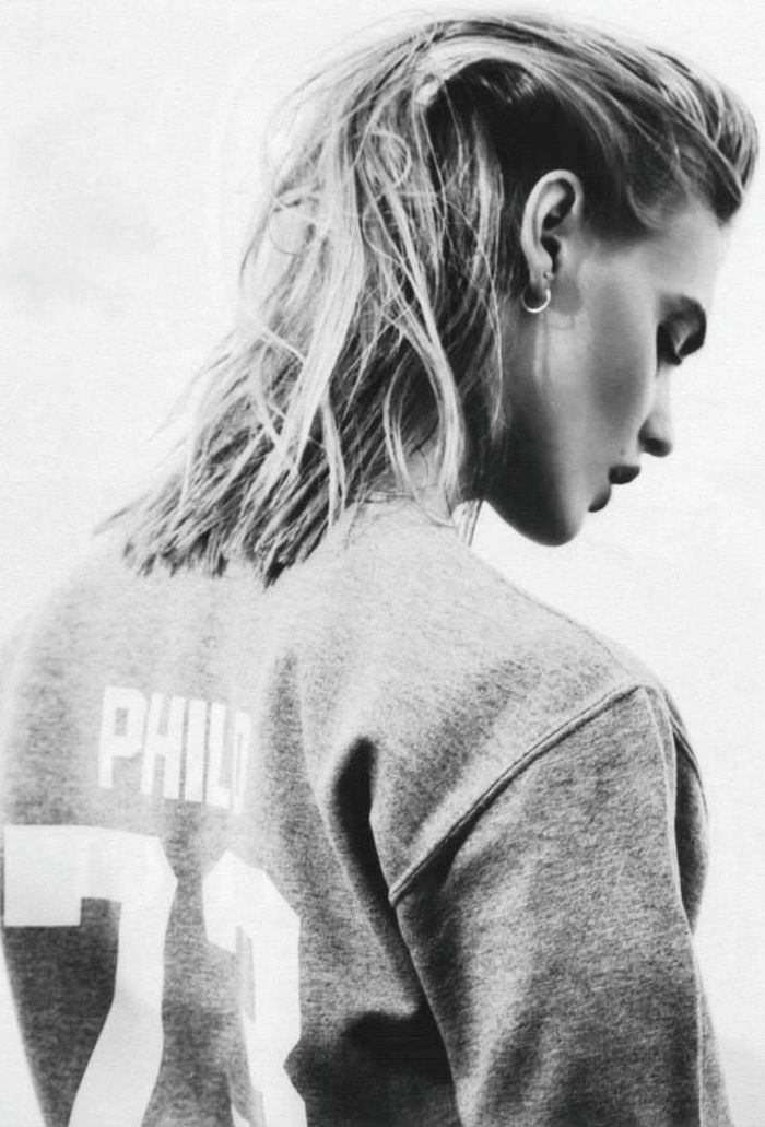 拽拽的欧美帅气女生个性黑白写真