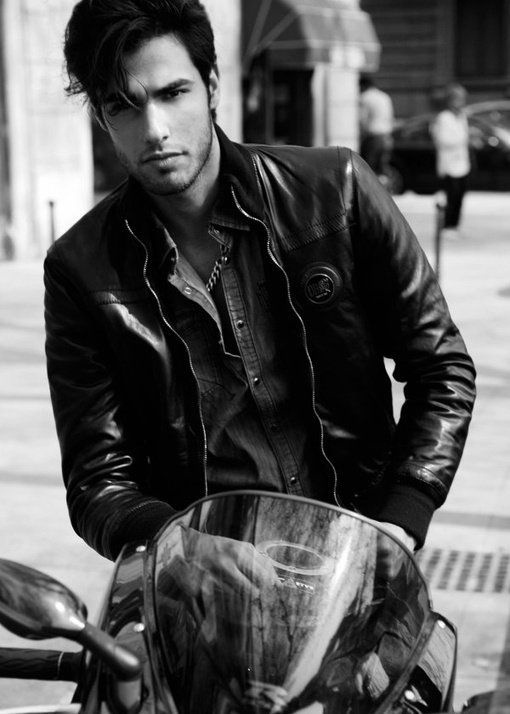 欧美性感男生个性黑白头像图片