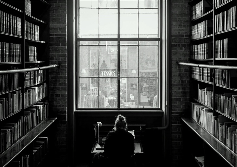 欧美街头黑白高清大图精选壁纸