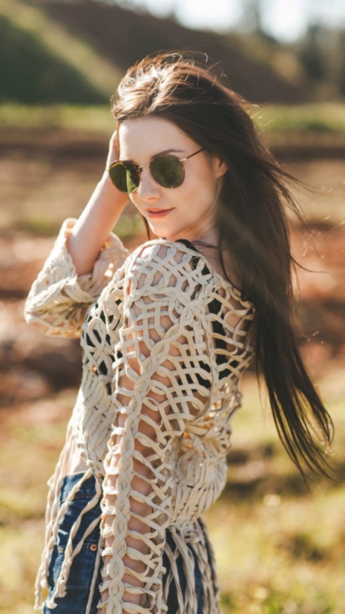 个性欧美女生意境手机锁屏壁纸图片