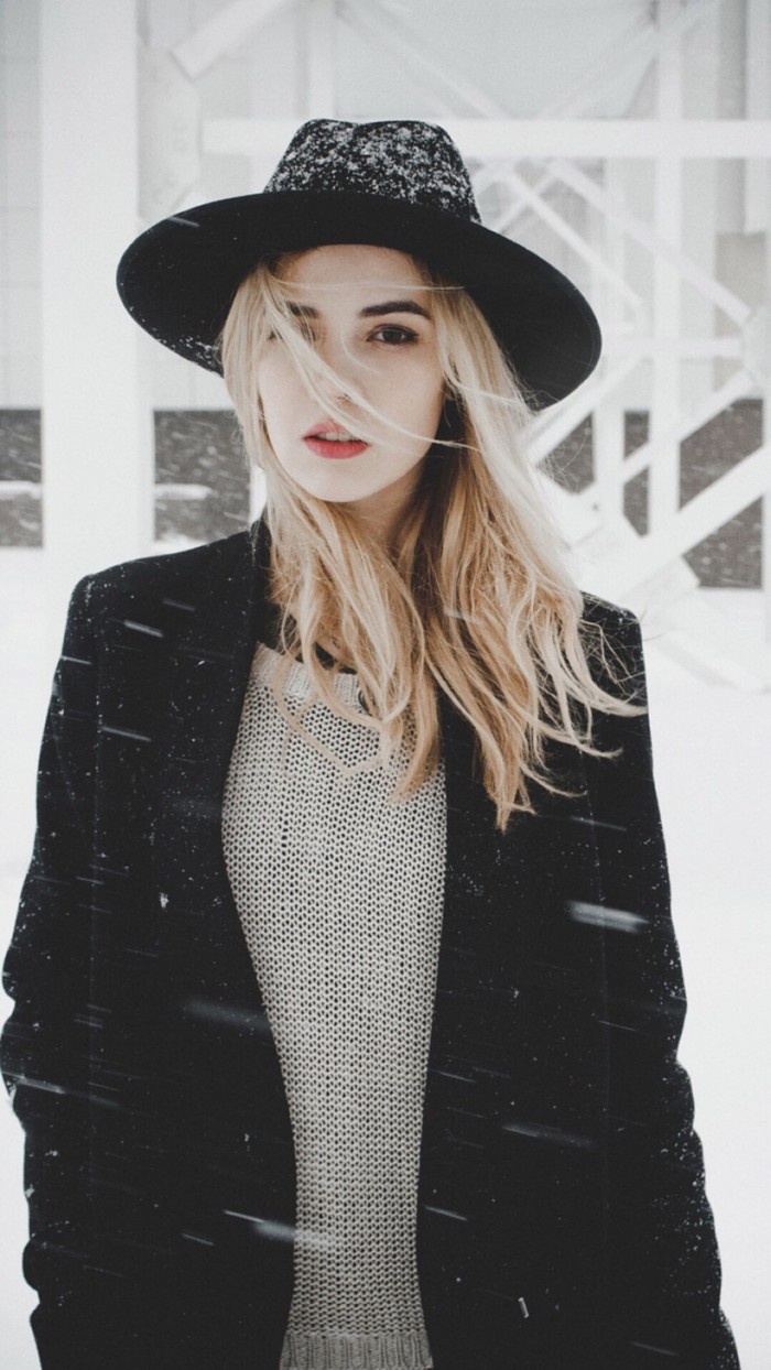 个性欧美女生意境手机锁屏壁纸图片