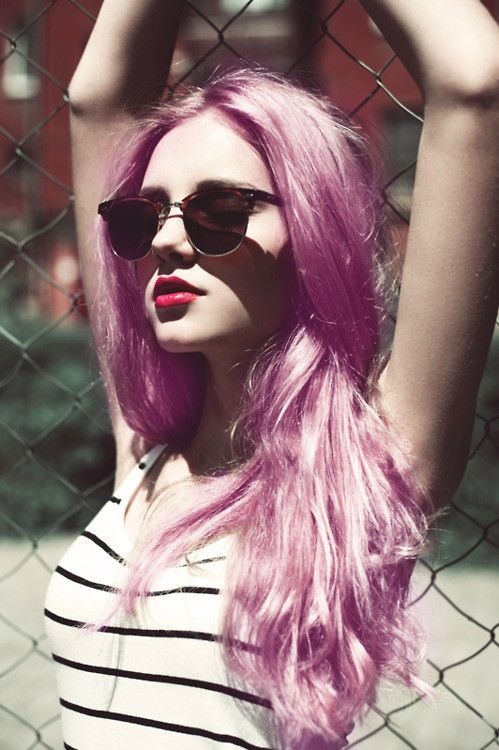 治愈系欧美清新女生侧面空间素材图片