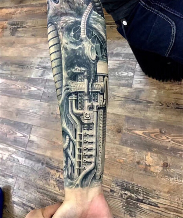 欧美霸气机械纹身壁纸