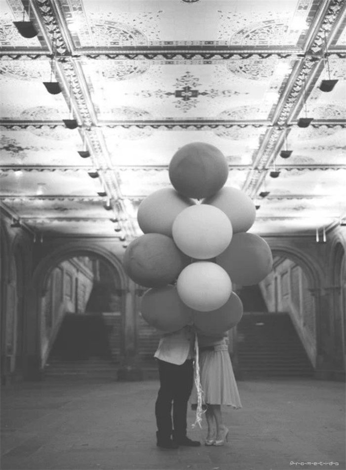 欧美黑白照情侣个性甜蜜美图