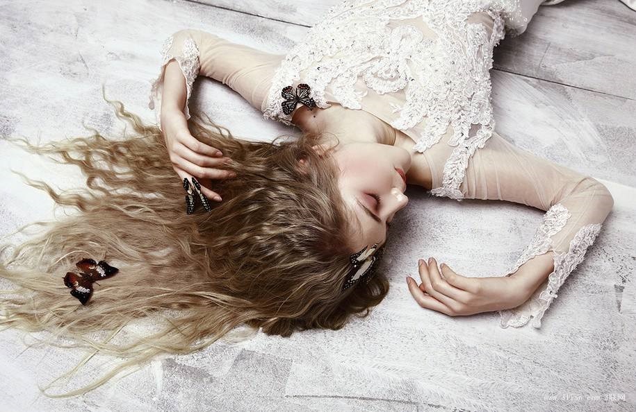 性感欧美女生艺术唯美写真