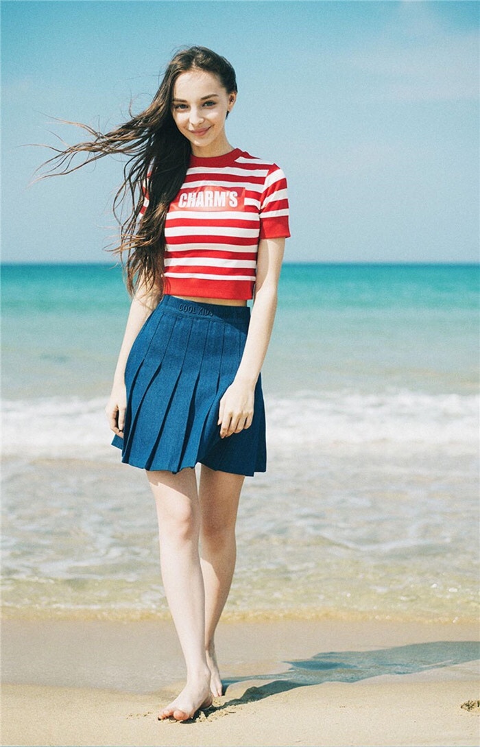 欧美女生海边小清新唯美写真图片