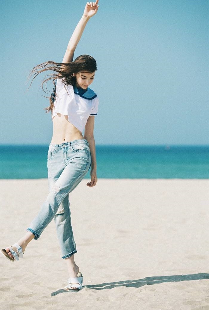 欧美女生海边小清新唯美写真图片