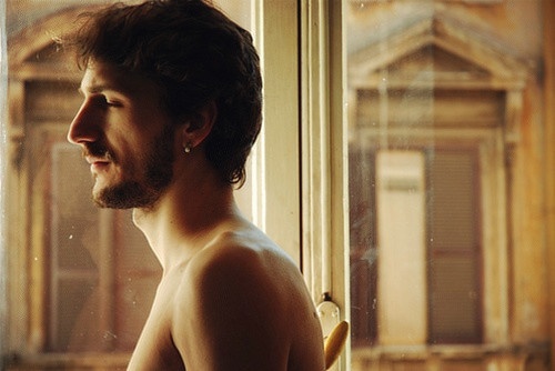 欧美阳光男生治愈系意境壁纸