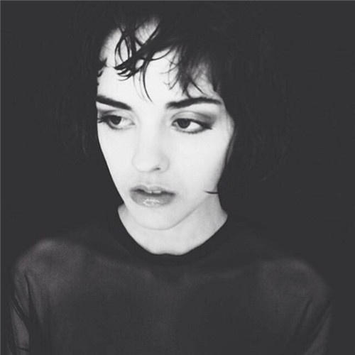 潮流欧美女生帅气短发图片