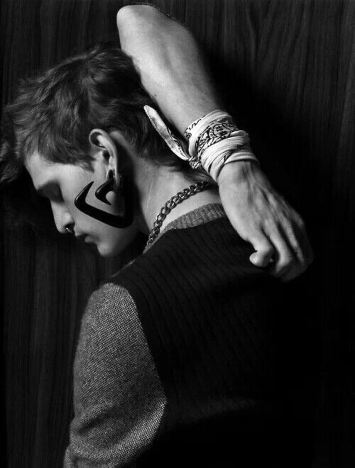 欧美帅气男生非主流时尚精美壁纸