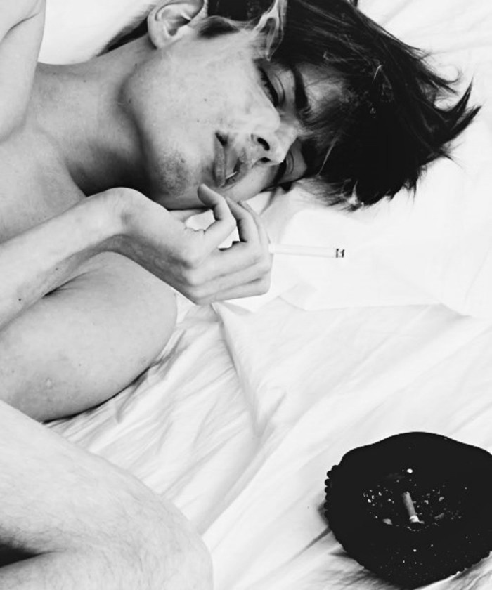 意境欧美性感男生黑白个性图片