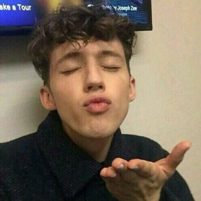 甜蜜欧美单人情侣头像素材