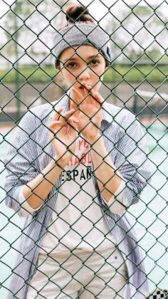 高清欧美范儿女孩壁纸