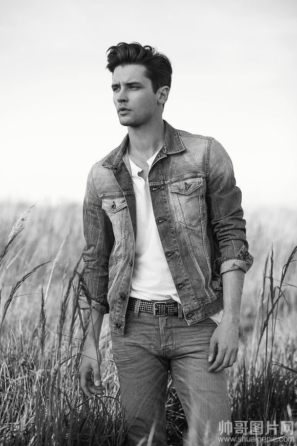 型男欧美帅哥高清壁纸图片