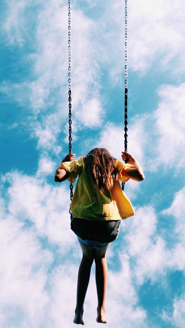 浪漫欧美清新女生手机竖屏壁纸图片