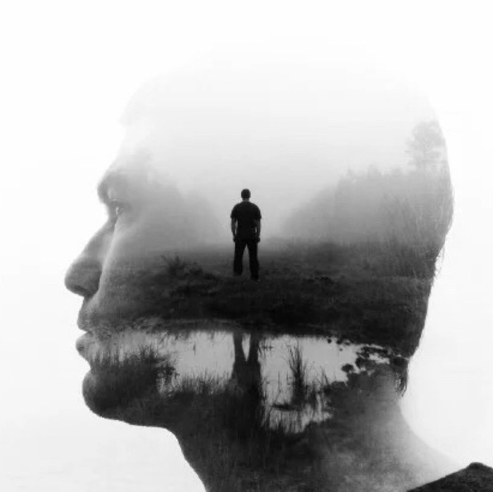 悲伤欧美意境黑白图精选素材