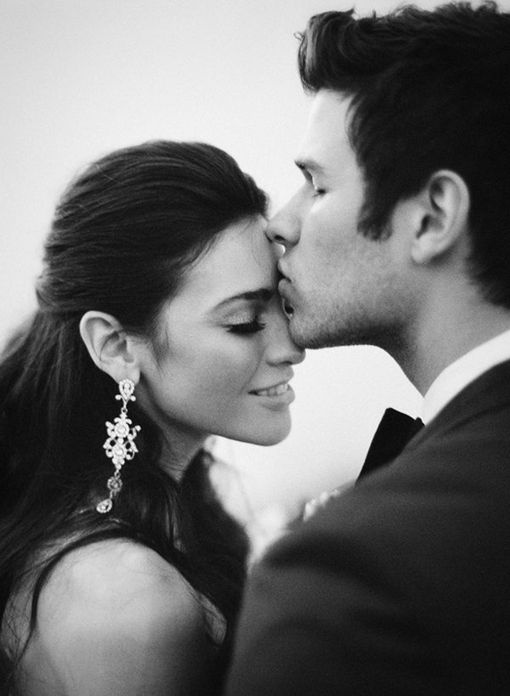 性感复古的黑白欧美壁纸情侣图片