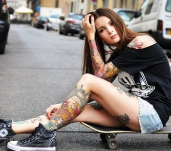 时尚个性欧美女生非主流纹身图片