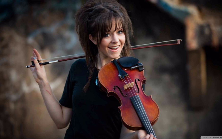 小提琴意境女生欧美风高清壁纸