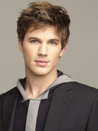 超帅气的欧美意境男大图赏析