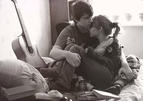 浪漫甜蜜欧美情侣高清壁纸