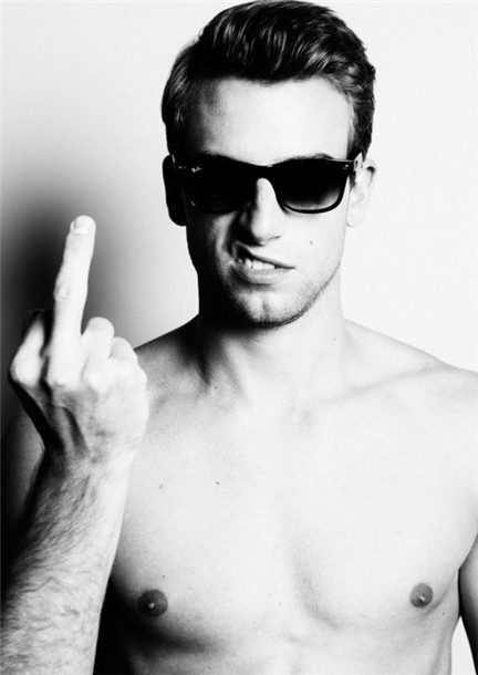 超拽帅气黑白欧美男生图片