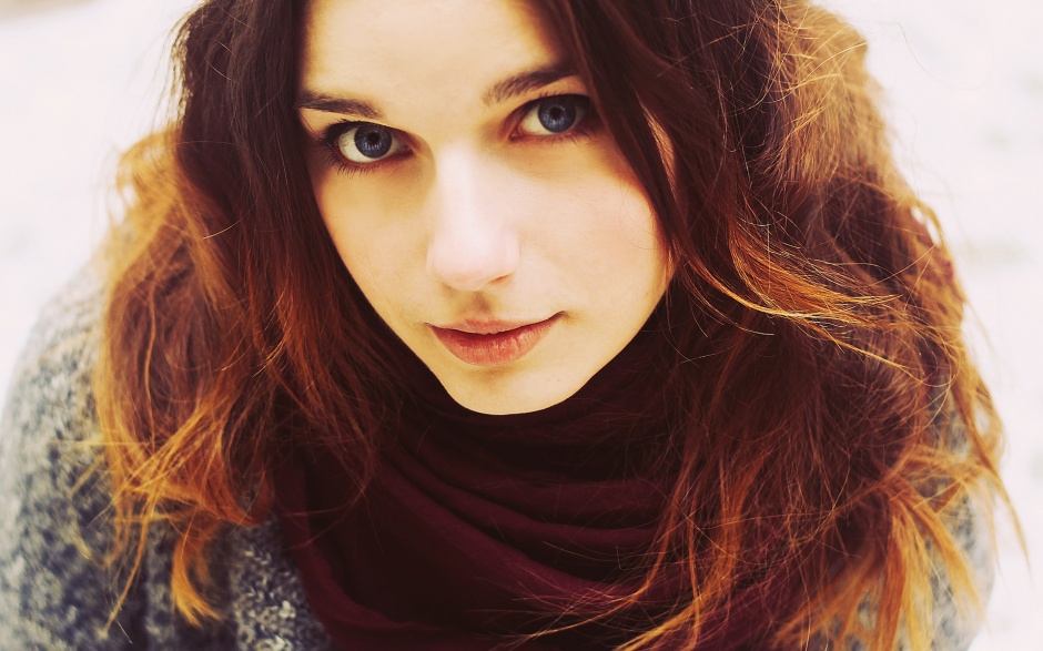 清纯意境欧美女图桌面壁纸