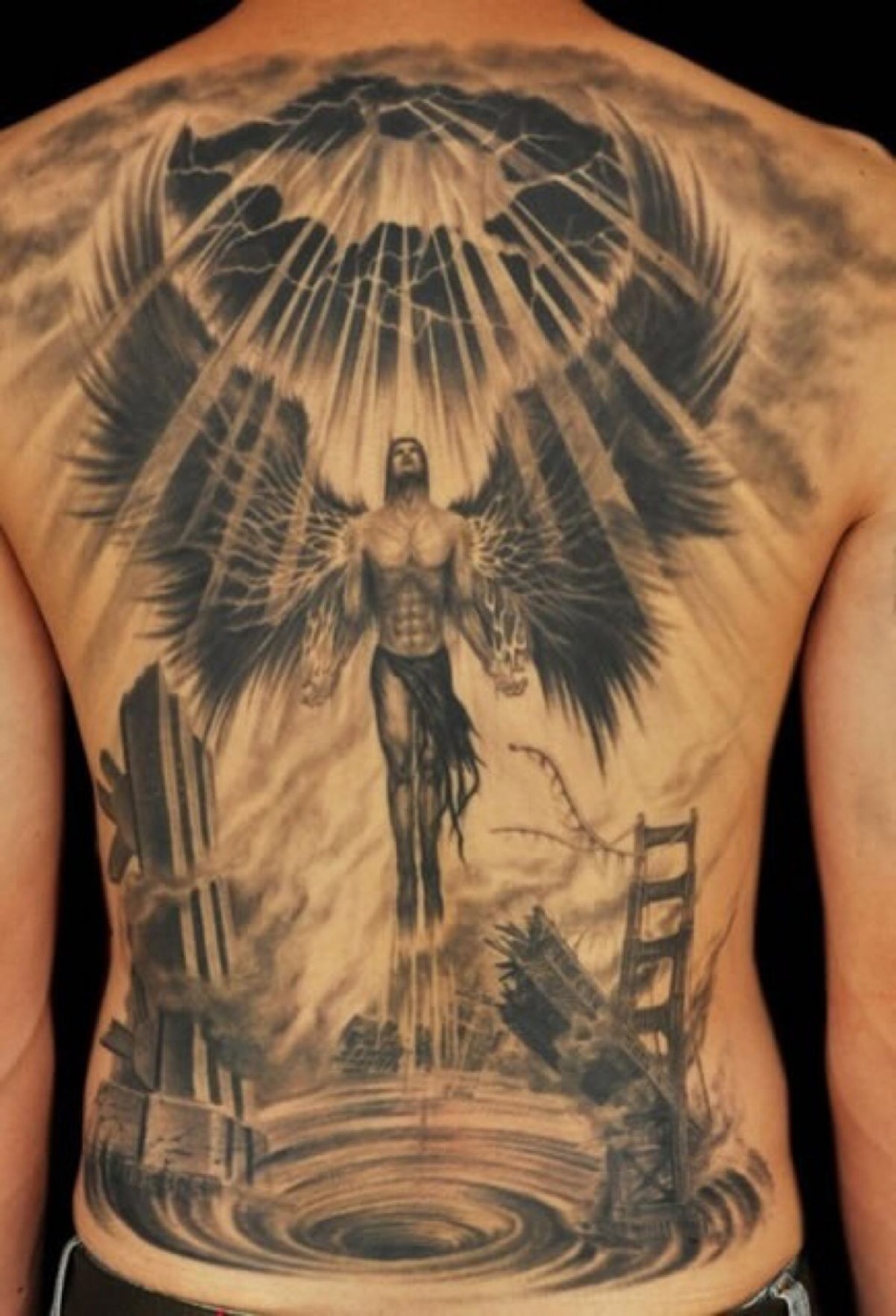 超霸气的纹身欧美图片