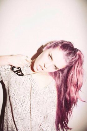 冷艳欧美女生个性霸气大图