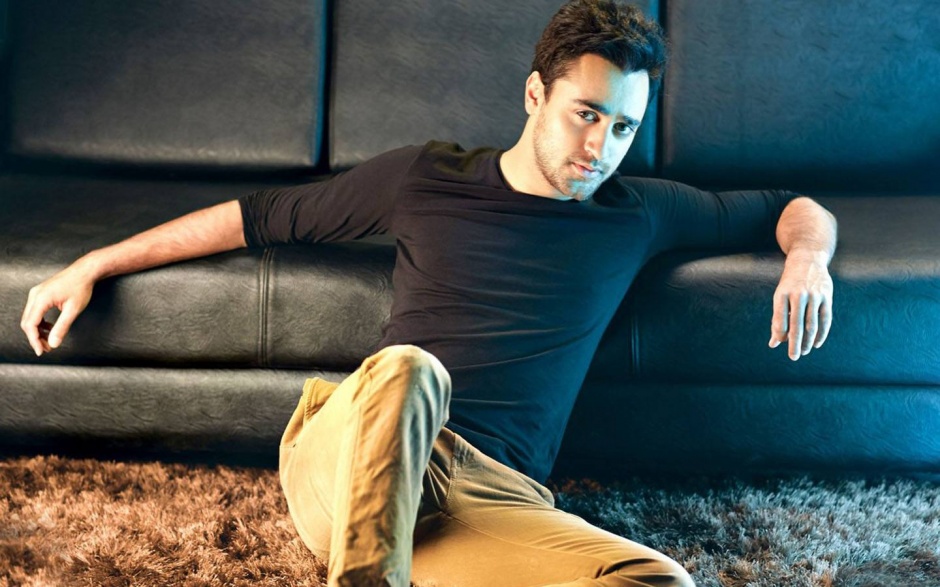 超Man的欧美范儿男人壁纸