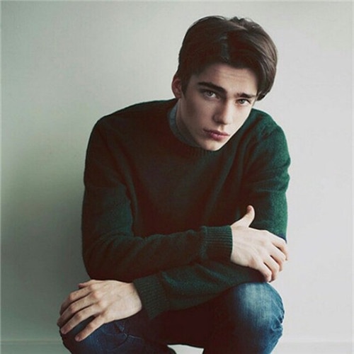 森系欧美范男生头像图片